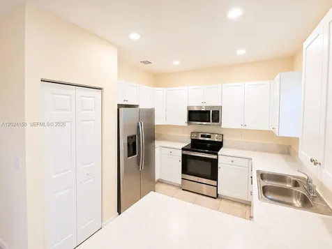3354 SE 2nd Court Homestead FL 33033