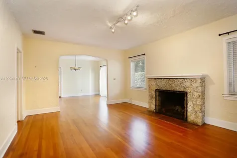 712 Navarre Avenue Coral Gables FL 33134