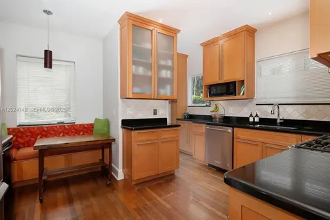 712 Navarre Avenue Coral Gables FL 33134