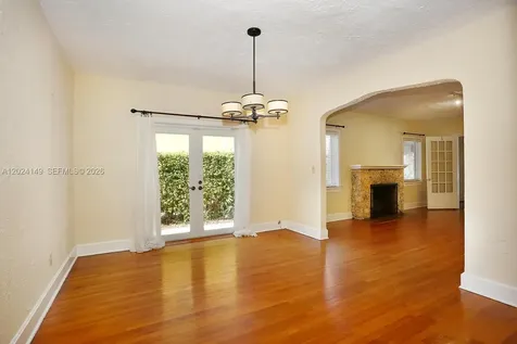 712 Navarre Avenue Coral Gables FL 33134
