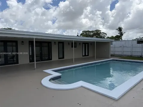 9800 SW 12th Terrace Miami FL 33174