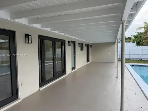 9800 SW 12th Terrace Miami FL 33174