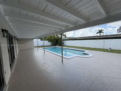 9800 SW 12th Terrace Miami FL 33174