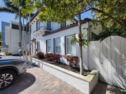 1823 S Bayshore Lane Miami FL 33133