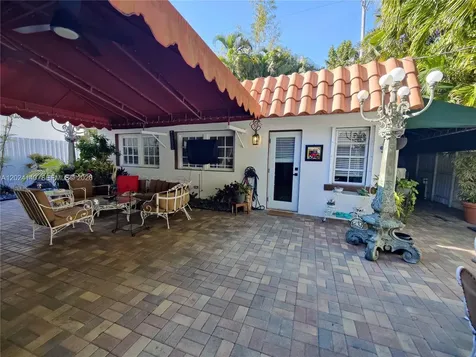 1823 S Bayshore Lane Miami FL 33133