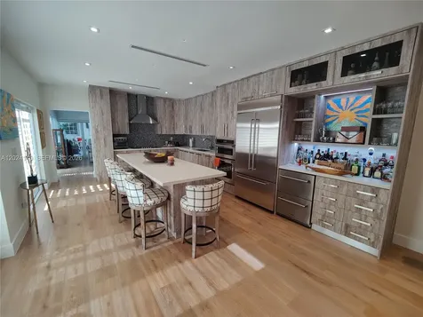 1823 S Bayshore Lane Miami FL 33133
