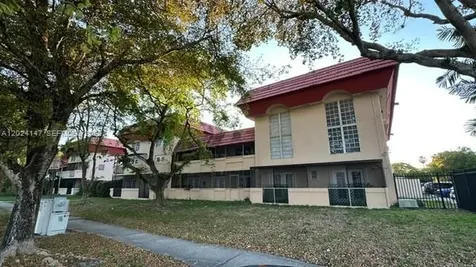 10903 N Kendall Drive Miami FL 33176