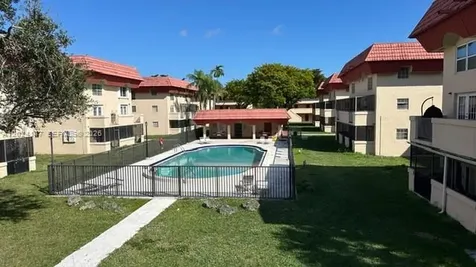 10903 N Kendall Drive Miami FL 33176