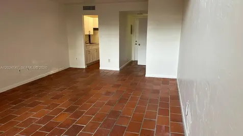 10903 N Kendall Drive Miami FL 33176