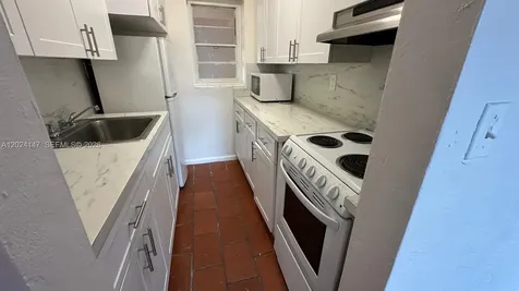 10903 N Kendall Drive Miami FL 33176
