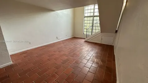 10903 N Kendall Drive Miami FL 33176