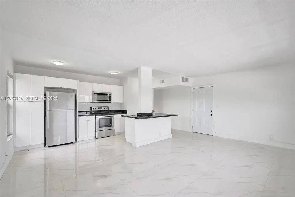 5731 NE 18th Avenue Fort Lauderdale FL 33334