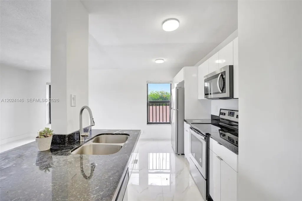 5731 NE 18th Avenue Fort Lauderdale FL 33334