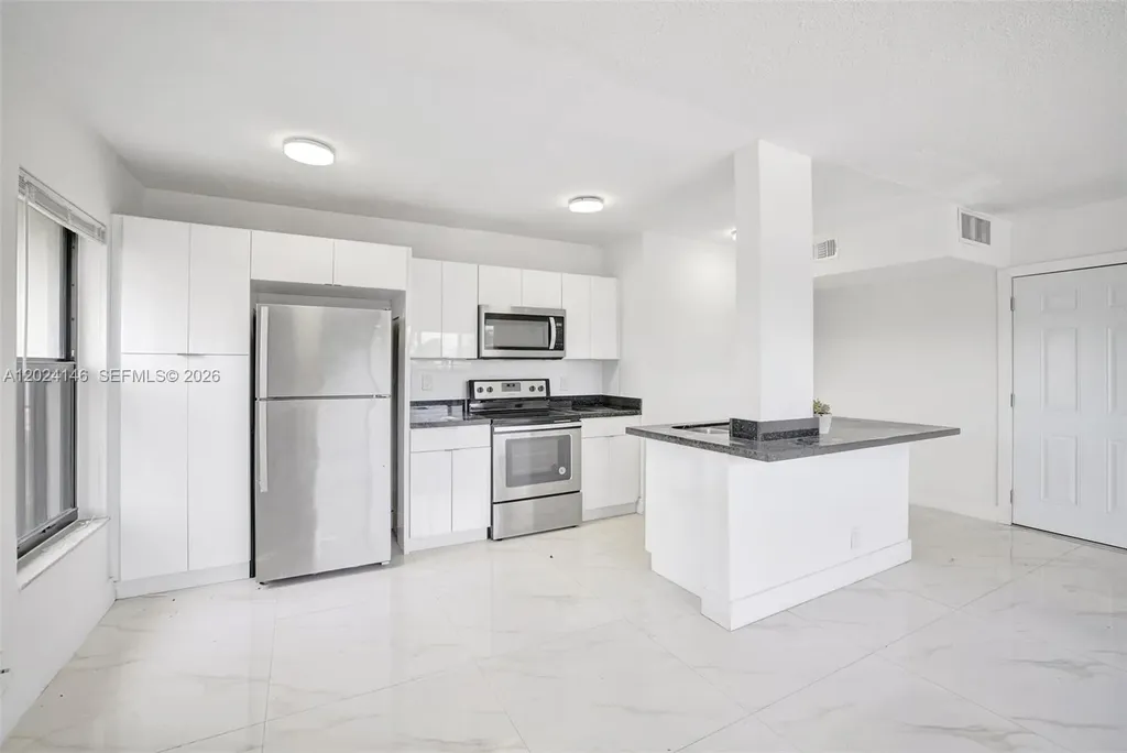 5731 NE 18th Avenue Fort Lauderdale FL 33334