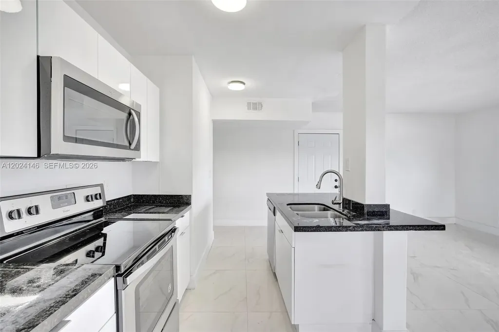 5731 NE 18th Avenue Fort Lauderdale FL 33334