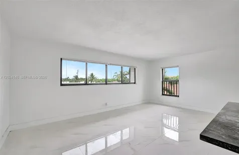5731 NE 18th Avenue Fort Lauderdale FL 33334