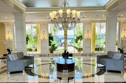 5600 Collins Avenue Miami Beach FL 33140