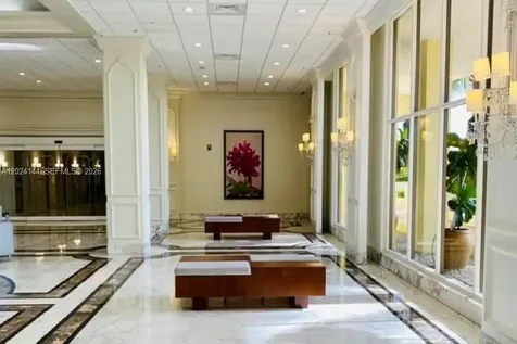 5600 Collins Avenue Miami Beach FL 33140