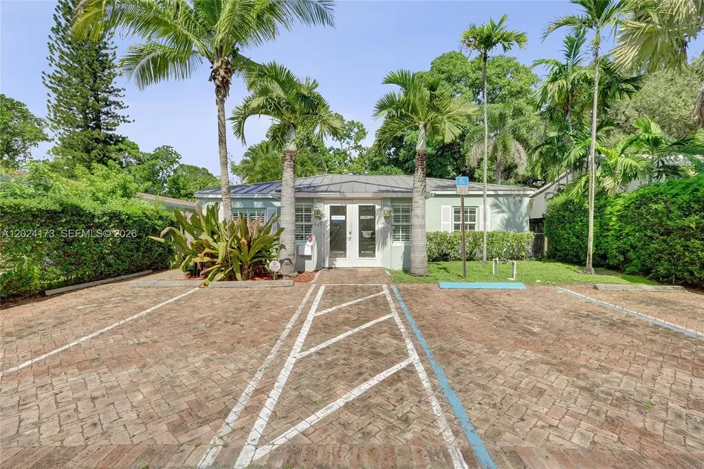 423 SE 19th Street Fort Lauderdale FL 33316