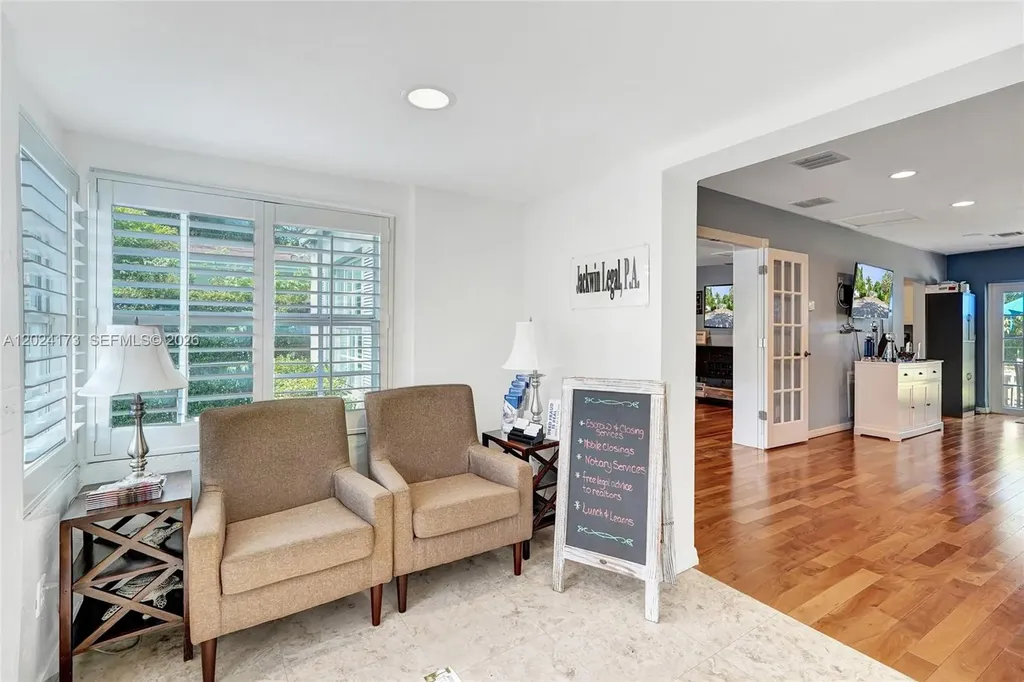 423 SE 19th Street Fort Lauderdale FL 33316