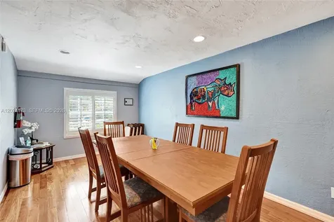 423 SE 19th Street Fort Lauderdale FL 33316