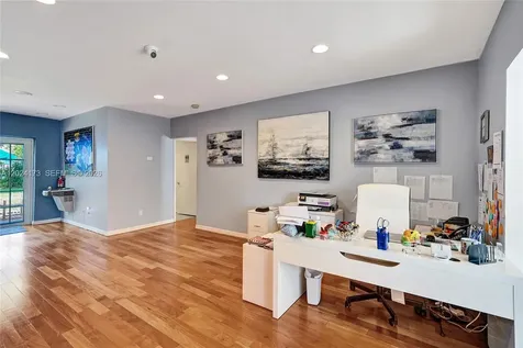 423 SE 19th Street Fort Lauderdale FL 33316