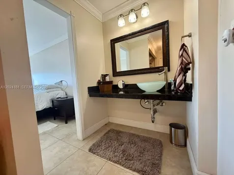 7135 Collins Avenue Miami Beach FL 33141