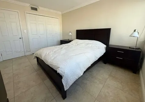 7135 Collins Avenue Miami Beach FL 33141