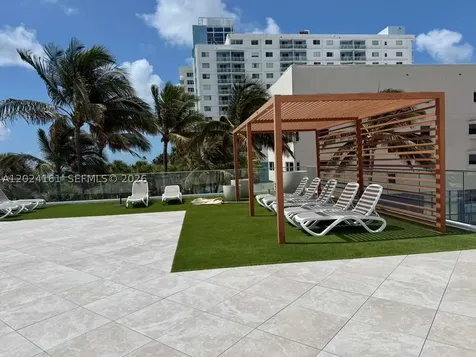 7135 Collins Avenue Miami Beach FL 33141