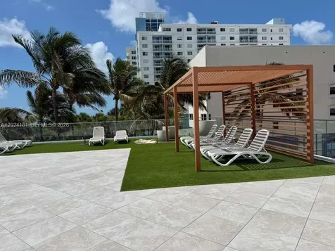 7135 Collins Avenue Miami Beach FL 33141
