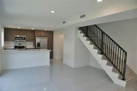 1179 NW 1st Street Florida City FL 33034