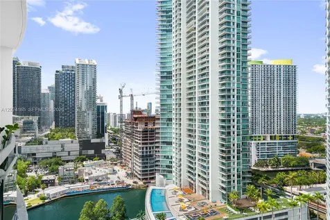 350 S Miami Avenue Miami FL 33130