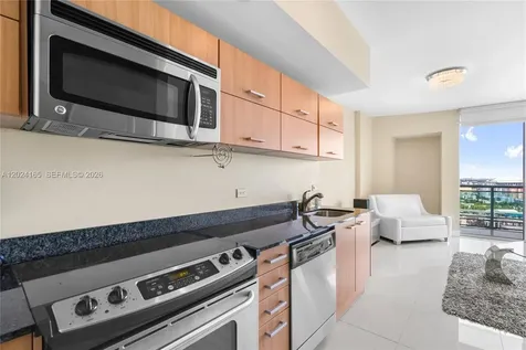 350 S Miami Avenue Miami FL 33130