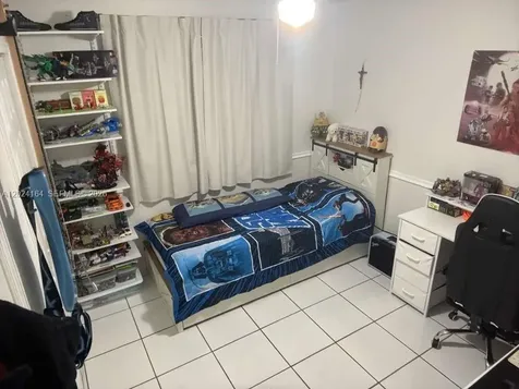3514 W 76th Street Hialeah FL 33018