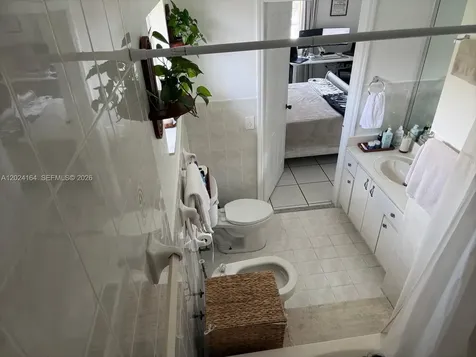 3514 W 76th Street Hialeah FL 33018