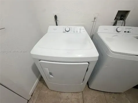 408 NW 12th Street Florida City FL 33034