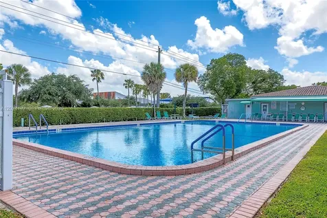 8521 NW 57th Court Tamarac FL 33321