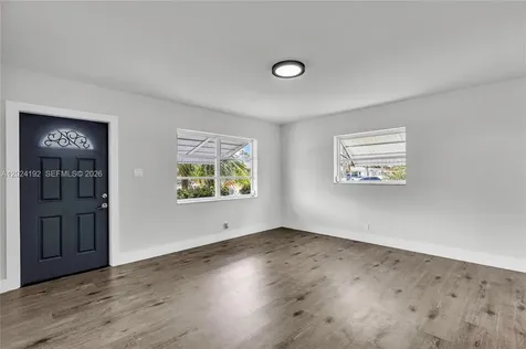 8521 NW 57th Court Tamarac FL 33321