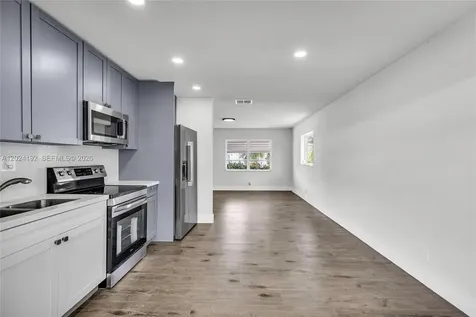 8521 NW 57th Court Tamarac FL 33321