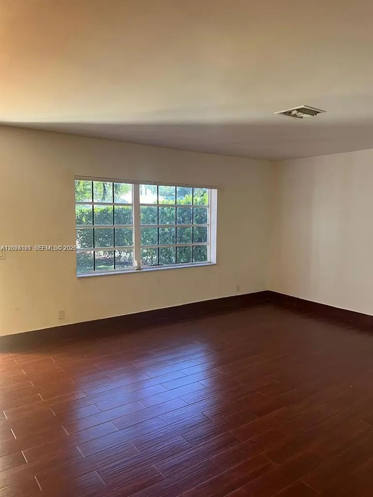 1912 Taylor Street Hollywood FL 33020