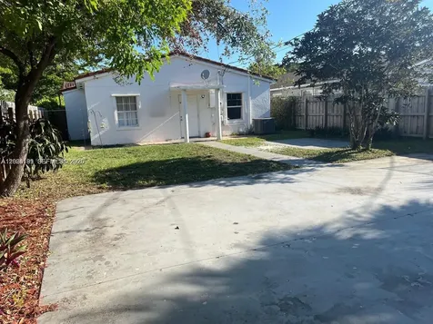 1912 Taylor Street Hollywood FL 33020