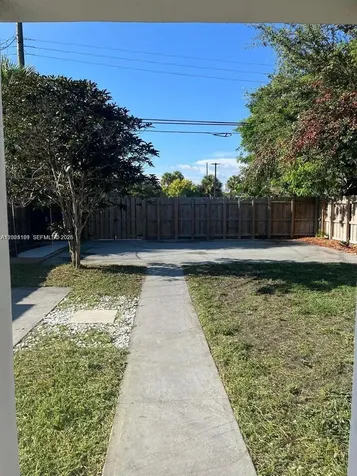 1912 Taylor Street Hollywood FL 33020