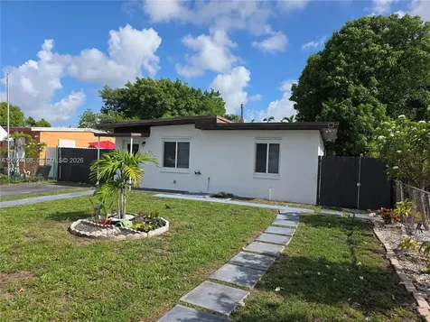 651 E 48th Street Hialeah FL 33013