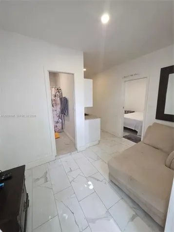 651 E 48th Street Hialeah FL 33013