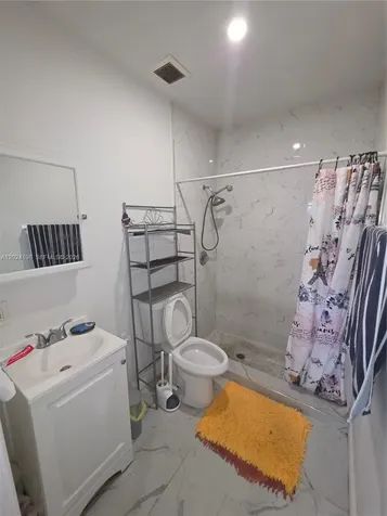 651 E 48th Street Hialeah FL 33013