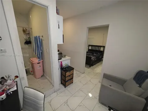 651 E 48th Street Hialeah FL 33013