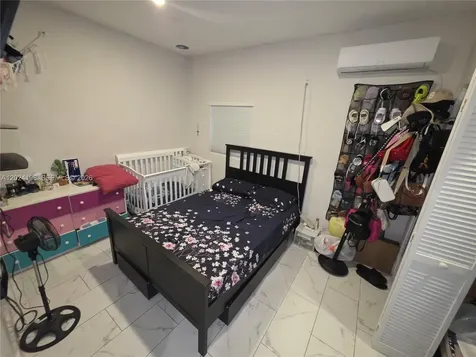 651 E 48th Street Hialeah FL 33013