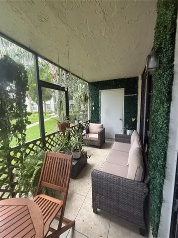 1244 S Military Trail Deerfield Beach FL 33442