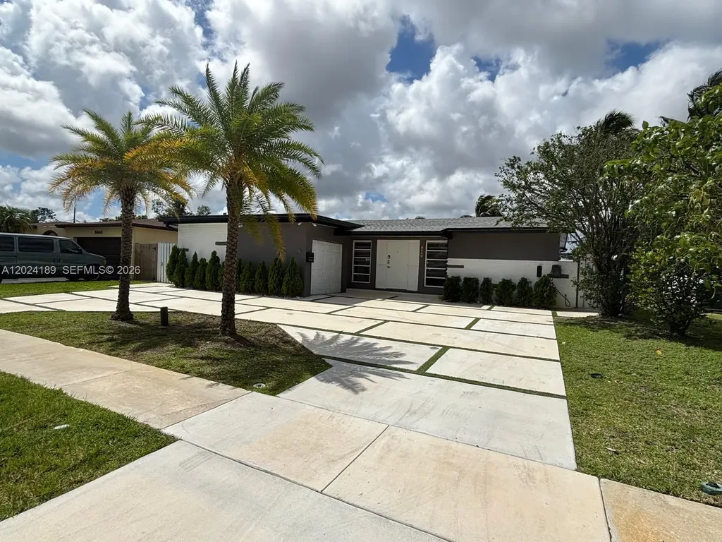 8460 NW 21st Street Sunrise FL 33322