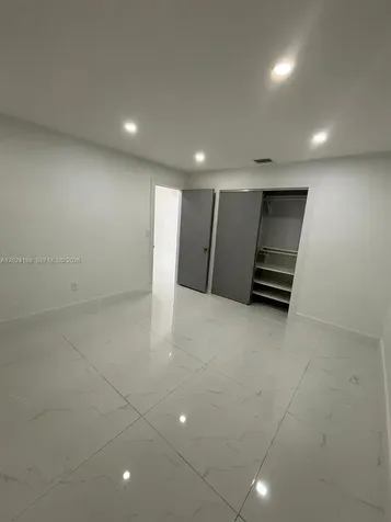 8460 NW 21st Street Sunrise FL 33322